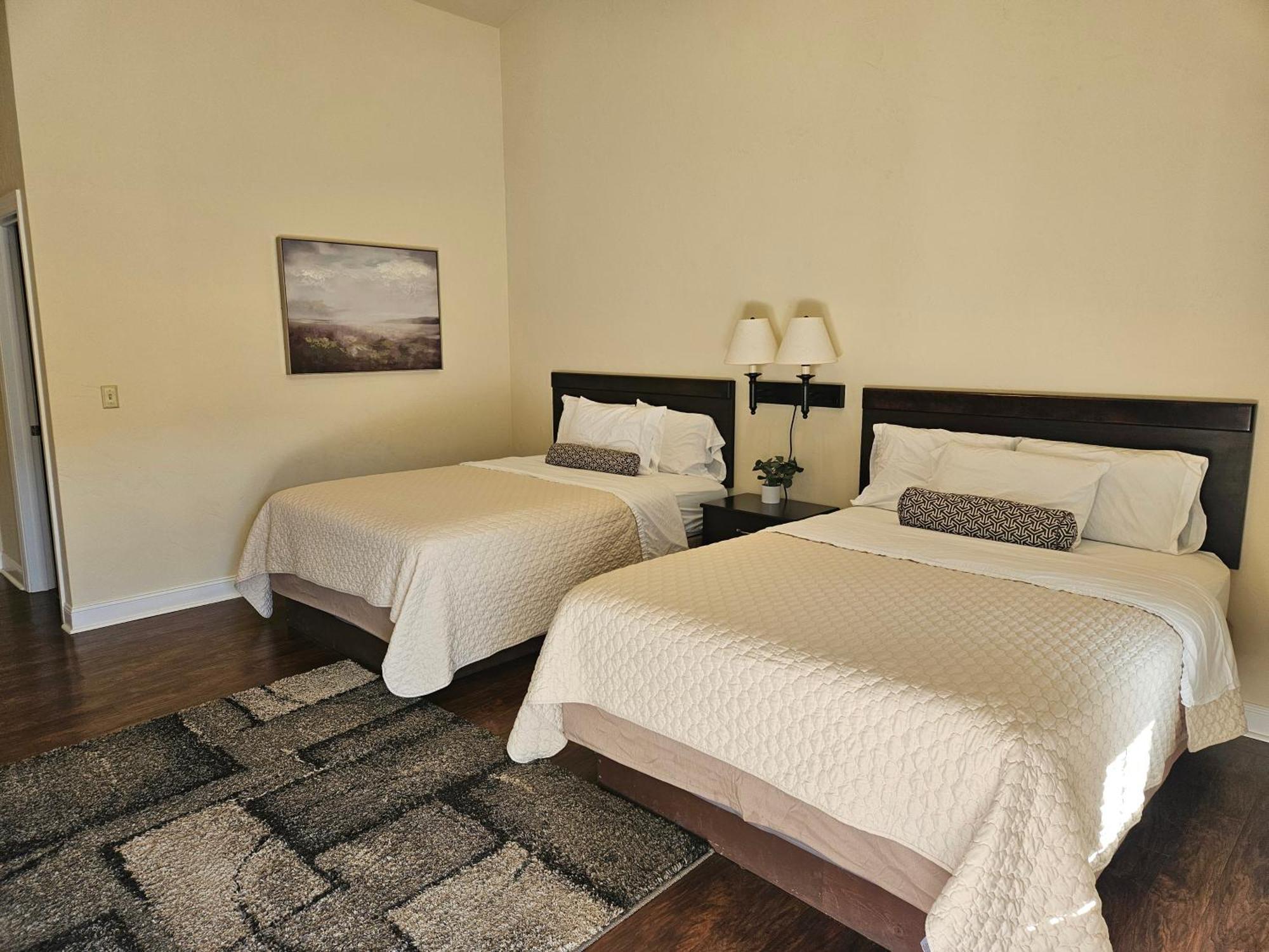 Sunset Cottage Motel Ligonier Екстер'єр фото
